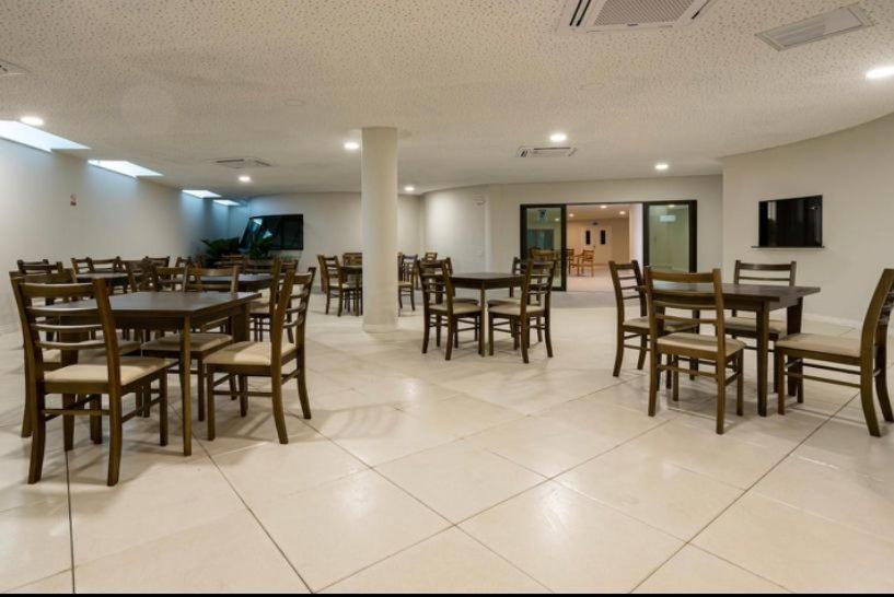 Dos Anjos Club - Azedias